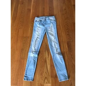 Light Wash Ripped Skinny Jeans